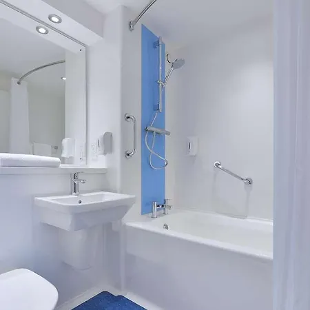 Hotel Travelodge Castle Bromwich 3*
