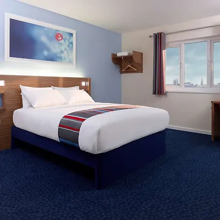 Hotel Travelodge Castle Bromwich 3*